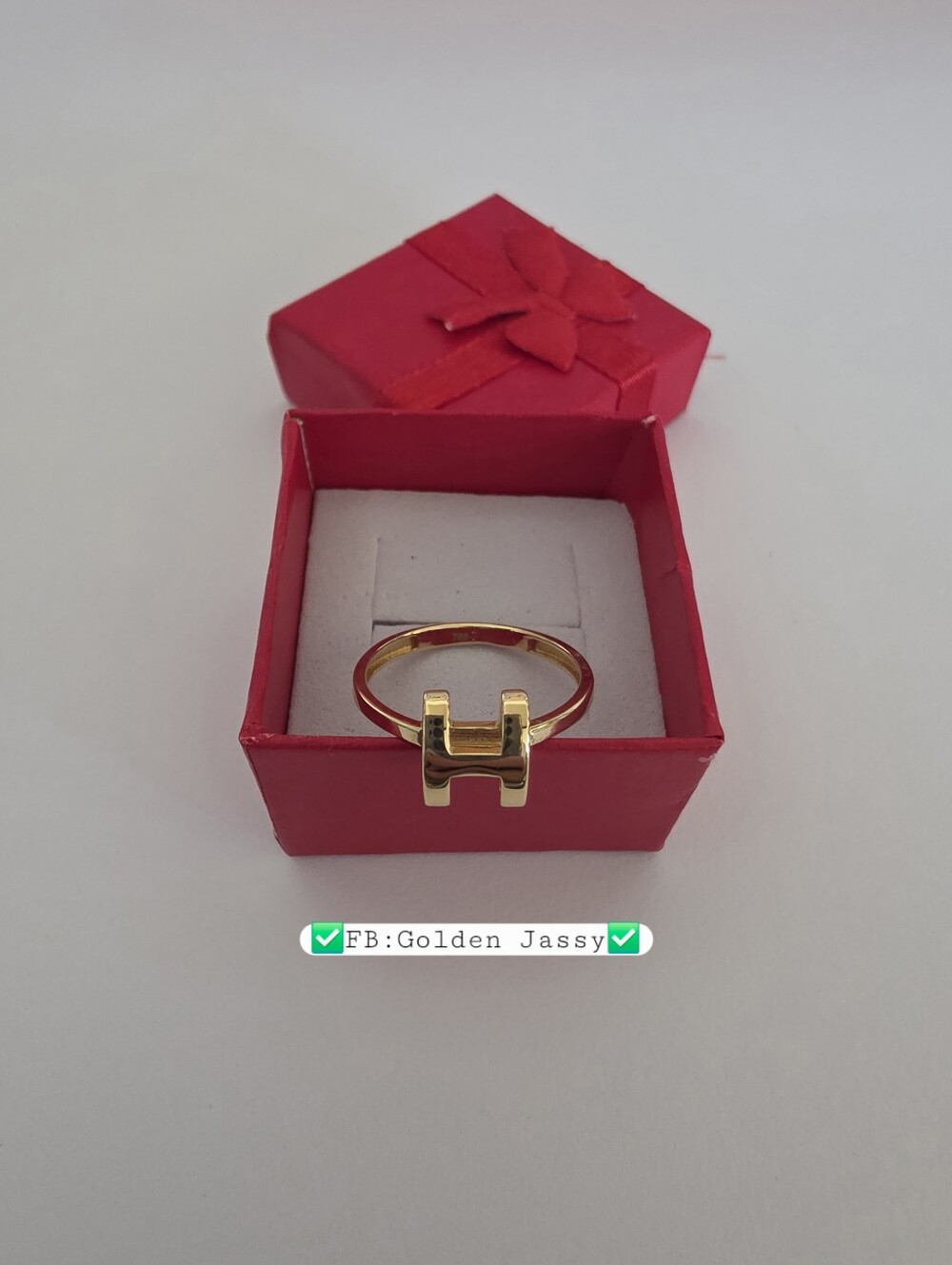18K Real Gold H Ring 7.5